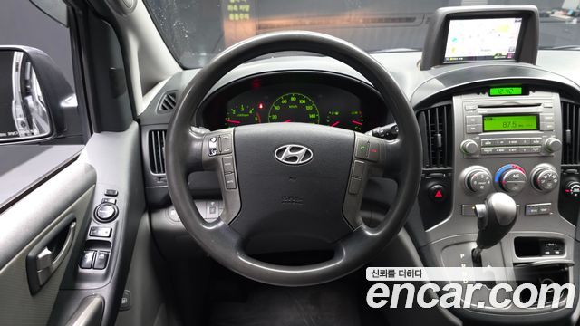 Hyundai Grand Starex 12-Seater Wagon CVX Luxury 2014 — фото 13