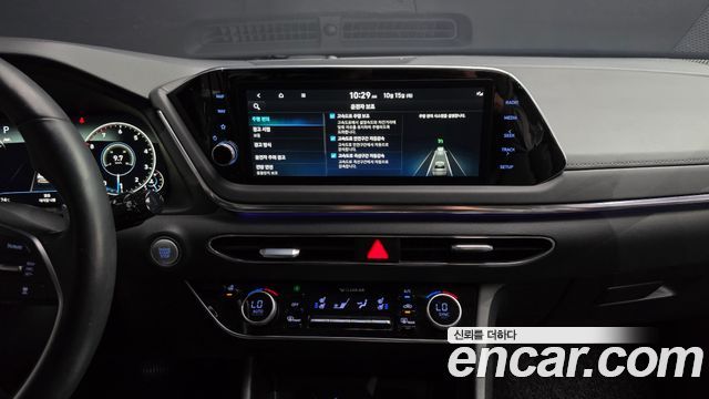 Hyundai Sonata (DN8) 2.0 Premium Plus 2022 — фото 21