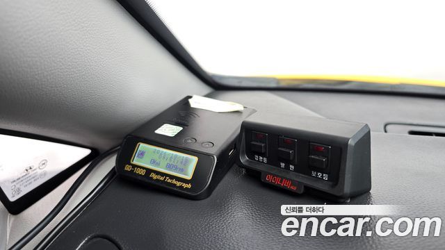 Hyundai Grand Starex 4WD Guard car of chidren 2015 — фото 16