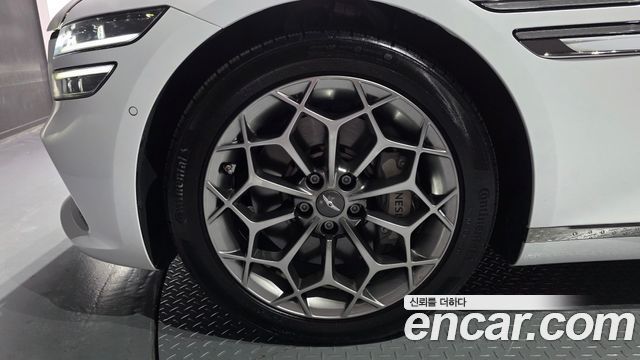 Genesis G80 (RG3) Gasoline 2.5 Turbo AWD 2022 — фото 5