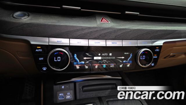 Genesis G80 (RG3) Gasoline 2.5 Turbo AWD 2022 — фото 29