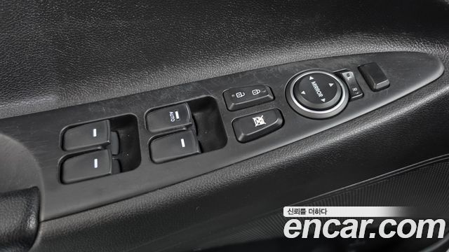 Hyundai Sonata The Brilliant LPI Premium 2013 — фото 28