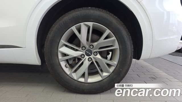 Genesis GV70 2.5T Gasoline 2WD 2025 — фото 5