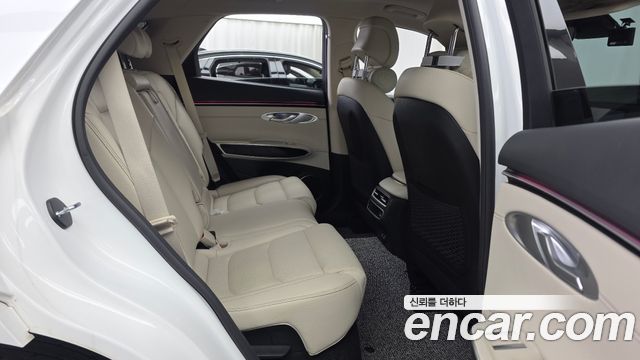 Genesis GV70 2.5T Gasoline 2WD 2025 — фото 12