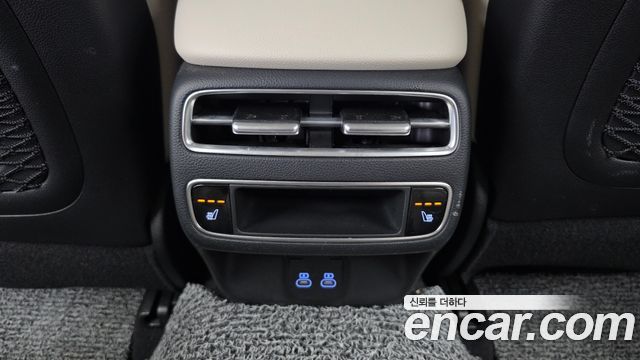 Genesis GV70 2.5T Gasoline 2WD 2025 — фото 19