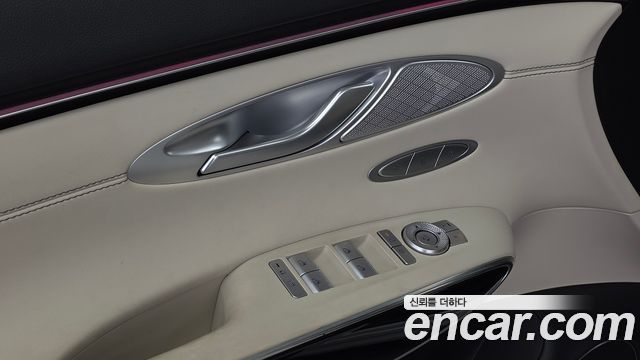 Genesis GV70 2.5T Gasoline 2WD 2025 — фото 27