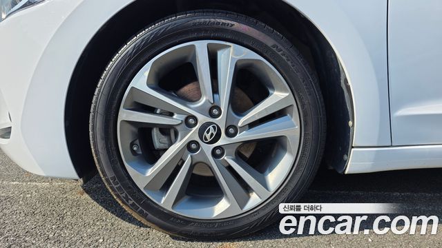 Hyundai Avante (AD) 1.6 GDI Value Plus 2018 — фото 5