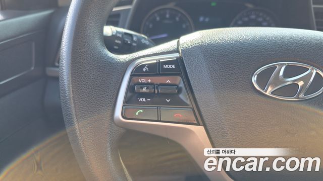 Hyundai Avante (AD) 1.6 GDI Value Plus 2018 — фото 15