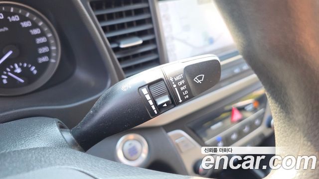 Hyundai Avante (AD) 1.6 GDI Value Plus 2018 — фото 20