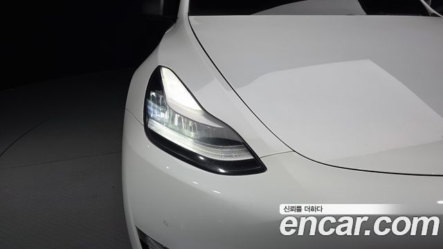 Tesla Model Y Standard Range RWD 2021 — фото 28