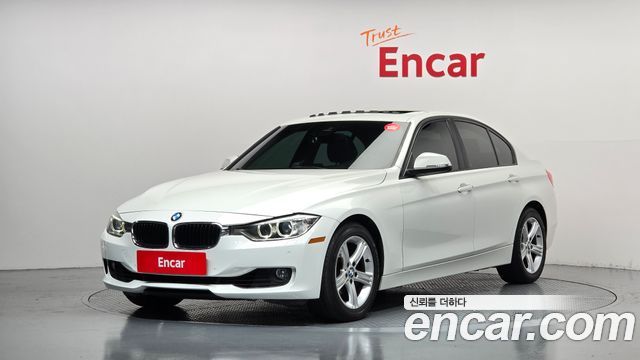 BMW 3 Series (F30) 320i