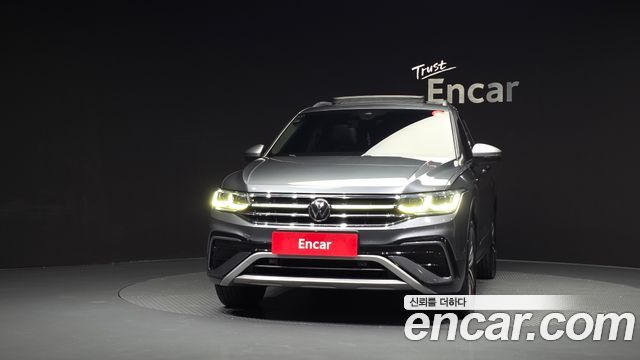 Volkswagen Tiguan Allspace 2.0 TSI Prestige 2023 — фото 3