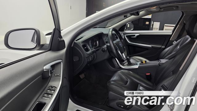 Volvo S60 D3 2nd 2016 — фото 10