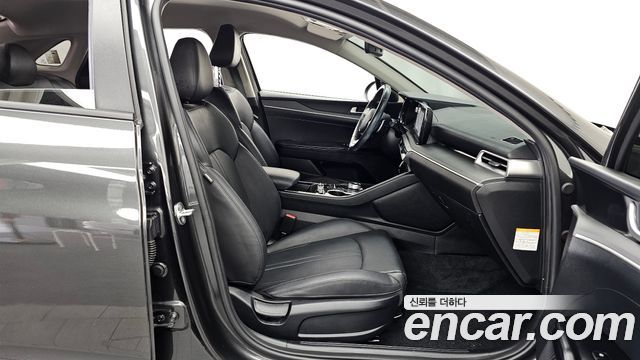 Kia K5 Hybrid (III) Prestige 2022 — фото 11