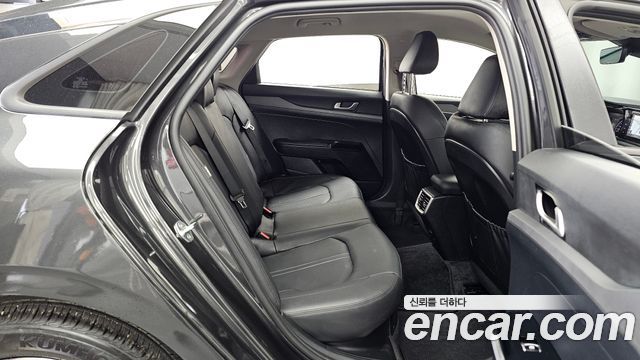 Kia K5 Hybrid (III) Prestige 2022 — фото 12