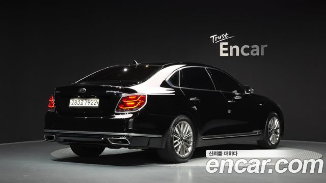 Kia K9 3.8 GDI AWD PlatinumⅡ 2020 — фото 2