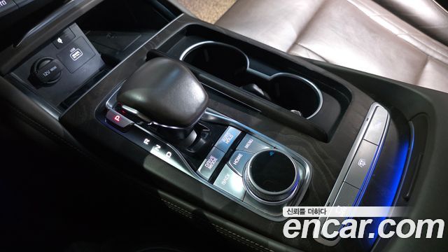 Kia K9 3.8 GDI AWD PlatinumⅡ 2020 — фото 9