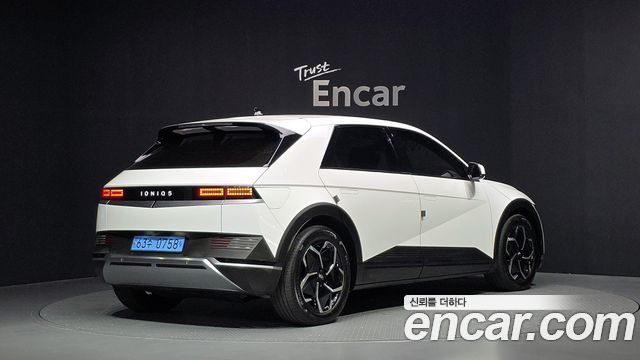 Hyundai Ioniq 5 Long range Exclusive 2022 — фото 2