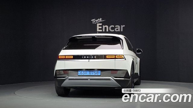 Hyundai Ioniq 5 Long range Exclusive 2022 — фото 4
