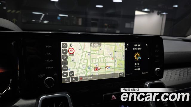 Kia Sorento (IV) Diesel 2.2 2WD Signature 2023 — фото 16