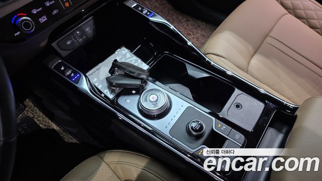 Kia Sorento (IV) HEV 1.6 2WD Gravity 2024 — фото 9