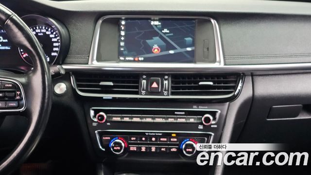 Kia K5 Hybrid (II) Noblesse Special 2016 — фото 15