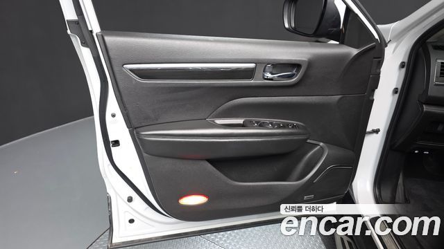 Renault Korea QM6 Gasoline 2WD RE Signature 2019 — фото 24