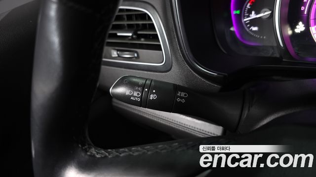 Renault Korea QM6 Gasoline 2WD RE Signature 2019 — фото 28