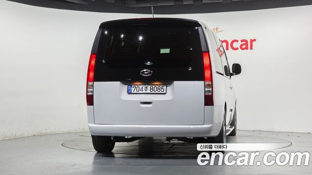 Hyundai Staria L3.5 Tourer 11-Seater Modern 2024 — фото 4