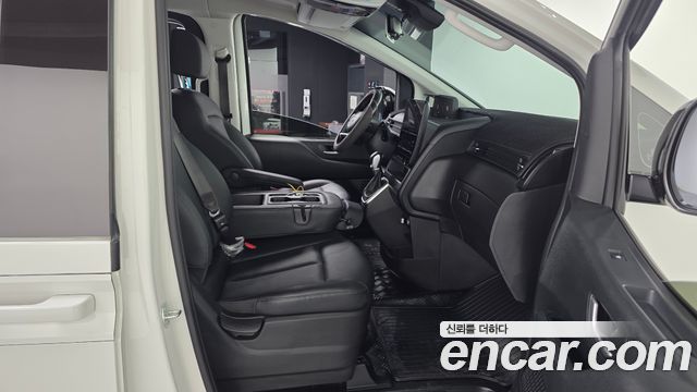 Hyundai Staria L3.5 Tourer 11-Seater Modern 2024 — фото 15