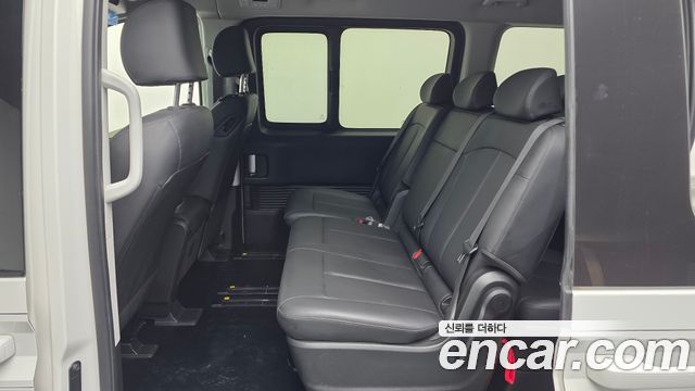 Hyundai Staria L3.5 Tourer 11-Seater Modern 2024 — фото 32