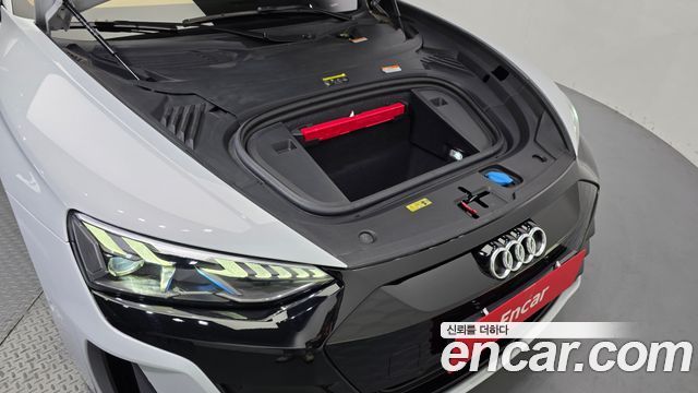 Audi e-tron GT GT quattro Premium 2022 — фото 6