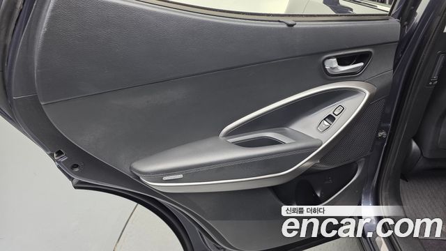Hyundai Santa Fe The Prime Diesel 2.2 4WD Exclusive Special 2016 — фото 25