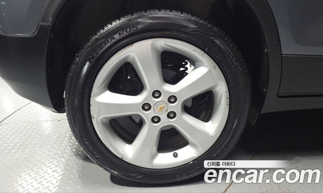 Chevrolet Trax 1.4 LT Leather Package 2015 — фото 5