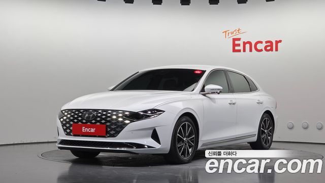 Hyundai Grandeur (IG) 2.5 Le Blanc