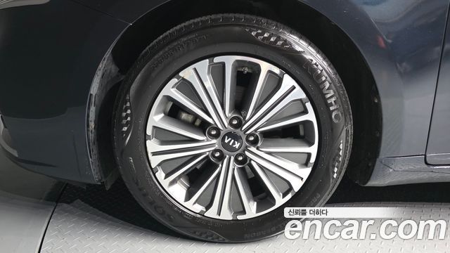 Kia K7 Hybrid Noblesse 2018 — фото 5