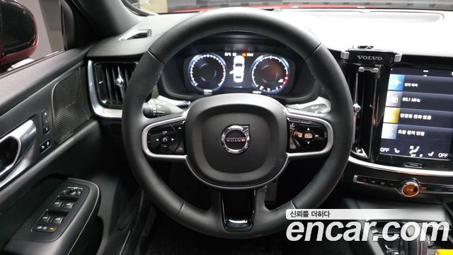 Volvo S60 (III) B5 R-Design 2022 — фото 13