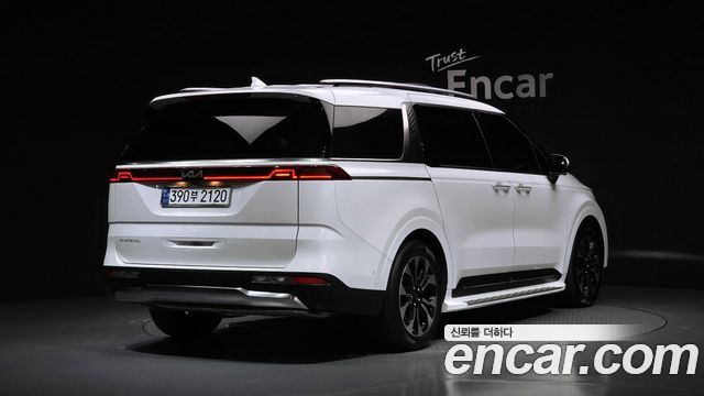 Kia Carnival (IV) Gasoline 9-Seater Signature 2023 — фото 2