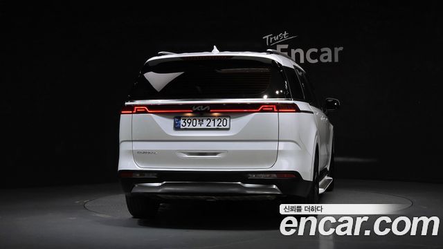 Kia Carnival (IV) Gasoline 9-Seater Signature 2023 — фото 4