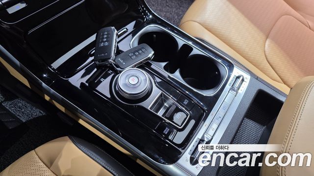 Kia Carnival (IV) Gasoline 9-Seater Signature 2023 — фото 9