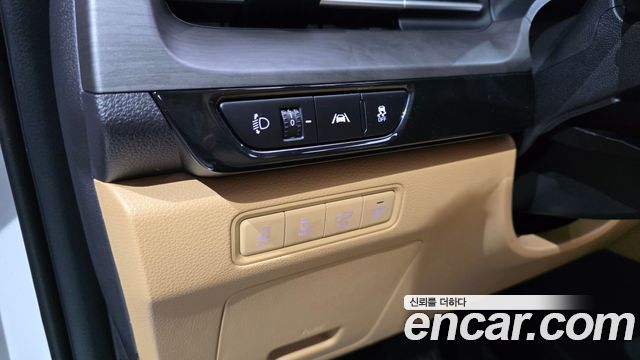 Kia Carnival (IV) Gasoline 9-Seater Signature 2023 — фото 12