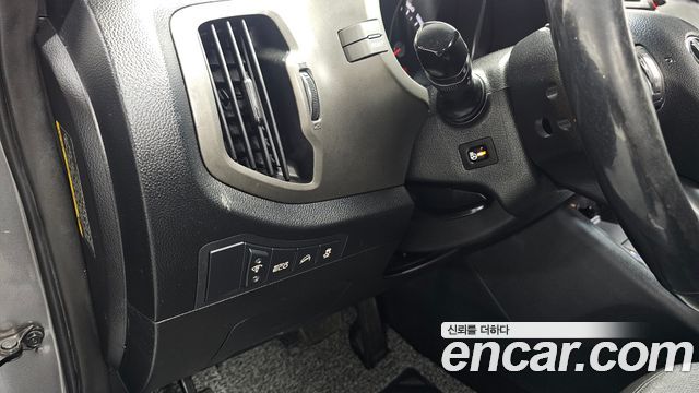 Kia Sportage R Diesel 2WD Trendy 2014 — фото 19