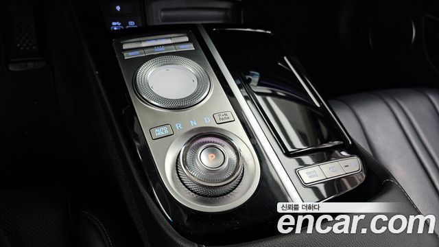 Genesis G80 (RG3) Gasoline 2.5 Turbo AWD 2022 — фото 9