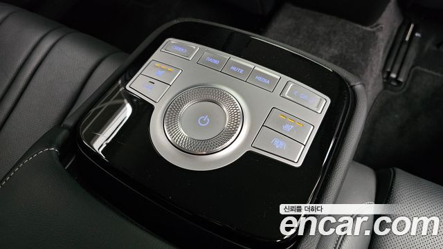 Genesis G80 (RG3) Gasoline 2.5 Turbo AWD 2022 — фото 19