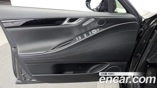 Genesis G80 (RG3) Gasoline 2.5 Turbo AWD 2022 — фото 24