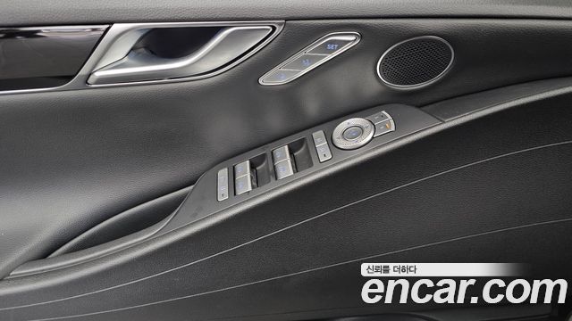 Genesis G80 (RG3) Gasoline 2.5 Turbo AWD 2022 — фото 27
