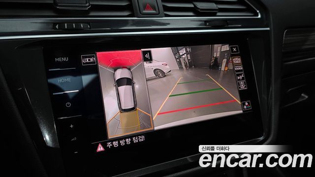 Volkswagen Tiguan Allspace 2.0 TSI Prestige 2023 — фото 15