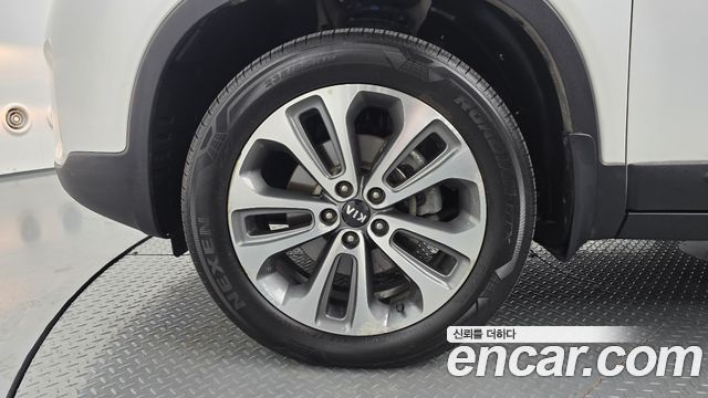 Kia Sorento R Diesel 2.0 2WD Trendy 2014 — фото 5