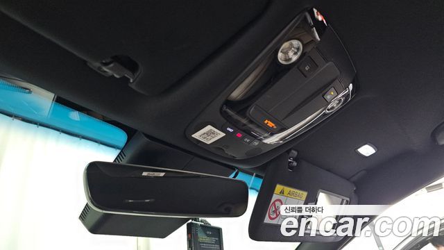 Kia K8 2.5 Gasoline 2WD Noblesse 2022 — фото 17