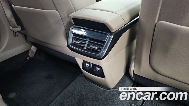 Kia K8 2.5 Gasoline 2WD Noblesse 2022 — фото 31